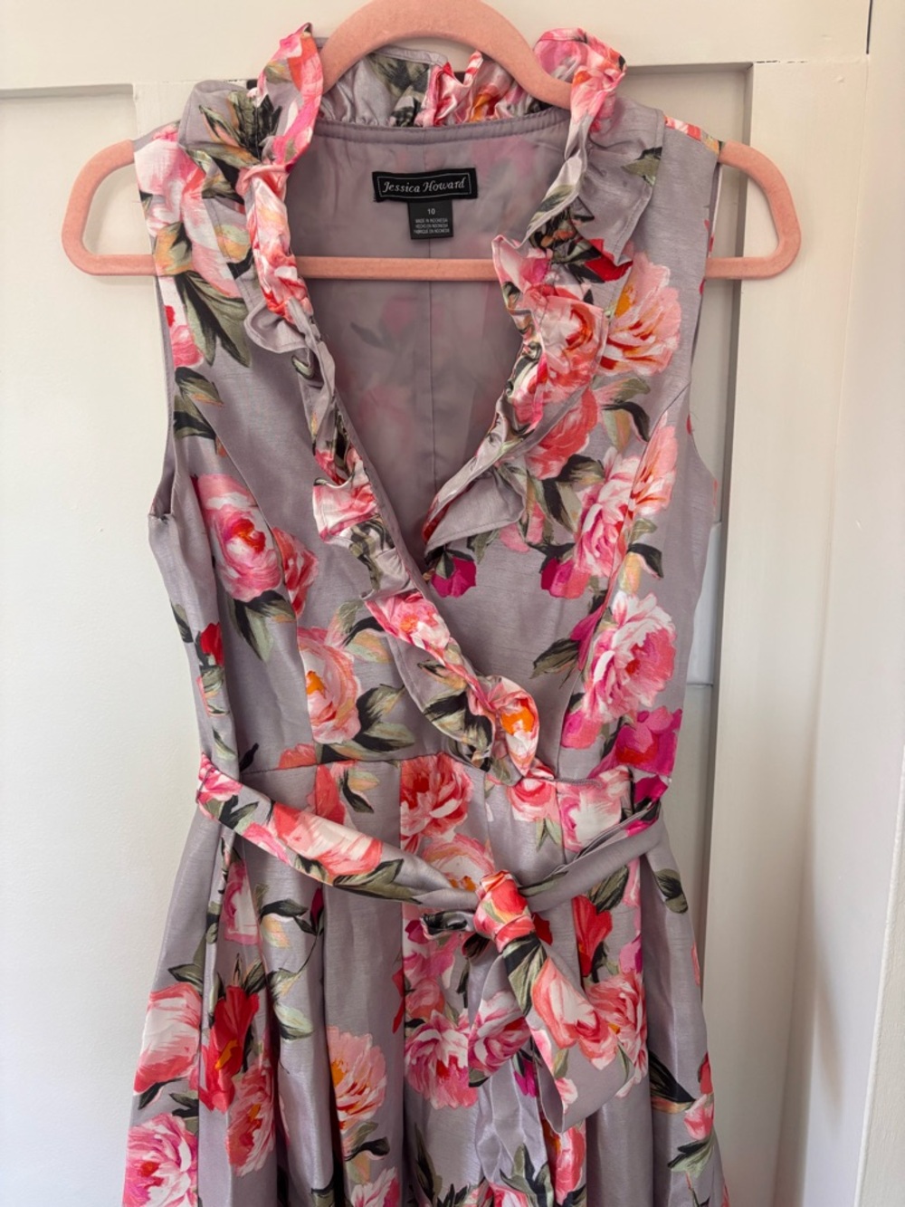Jessica Howard Gray Floral Ruffle Wrap Midi Dress with Pink Blooms - Picture 2 of 6